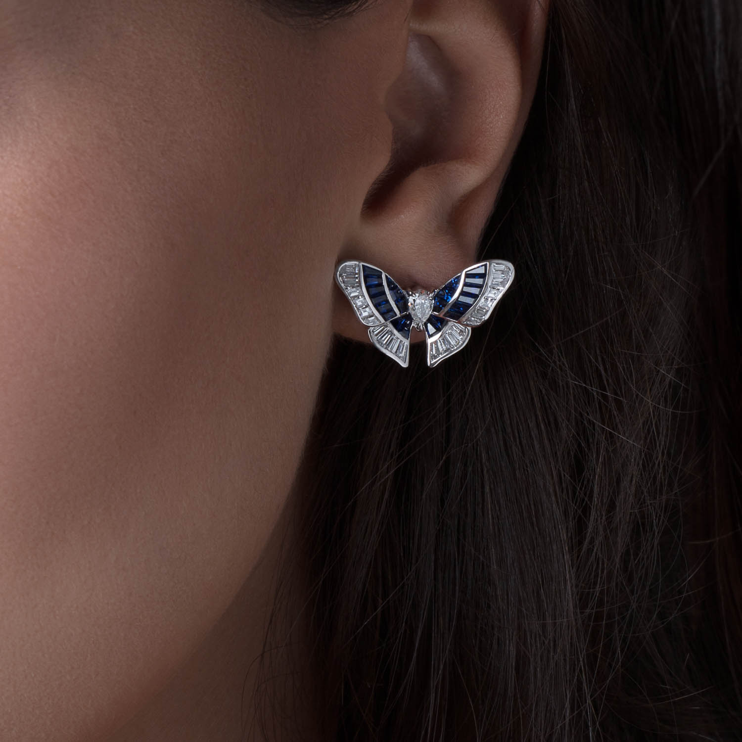 BUTTERFLY LOVERS Sapphire Vertical Channel Earrings